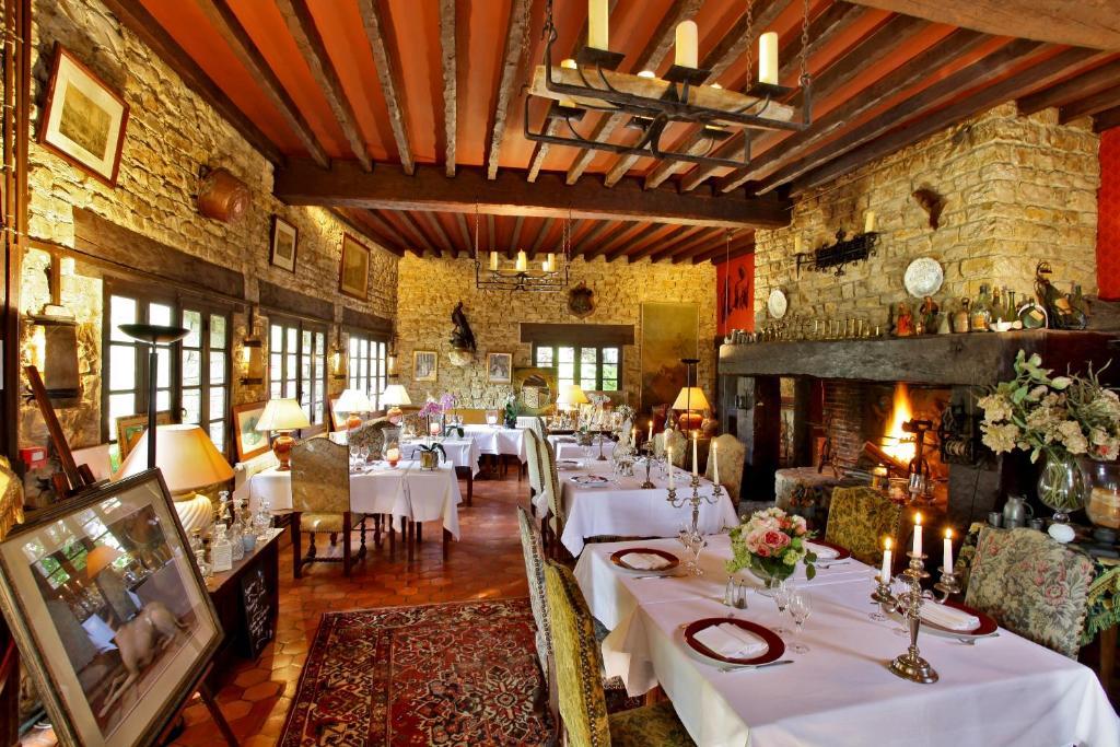 Vieux-Mareuil Auberge De L'Etang Bleu חדר תמונה